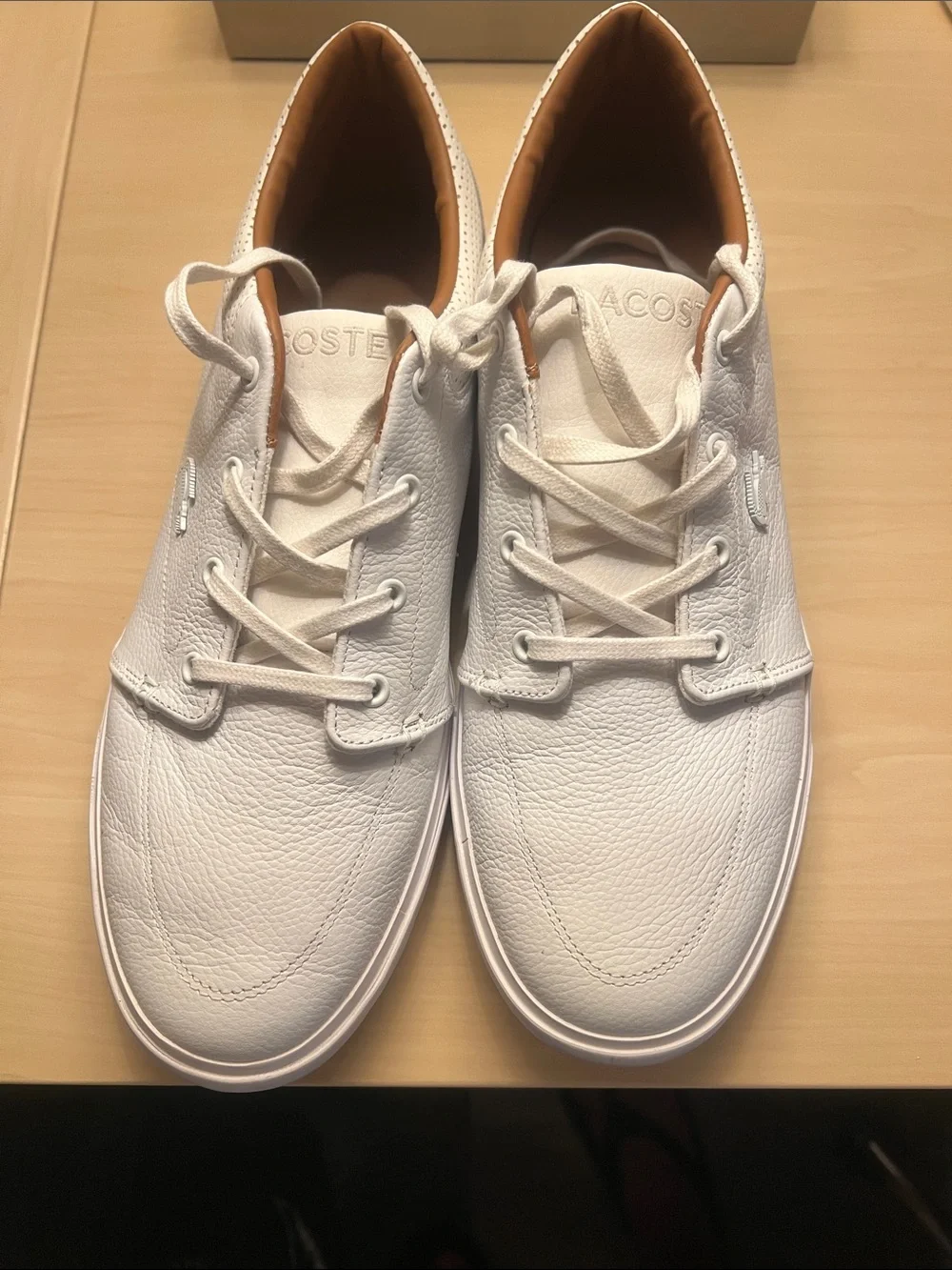 Lacoste Men’s White Leather Sneakers Tan Lining